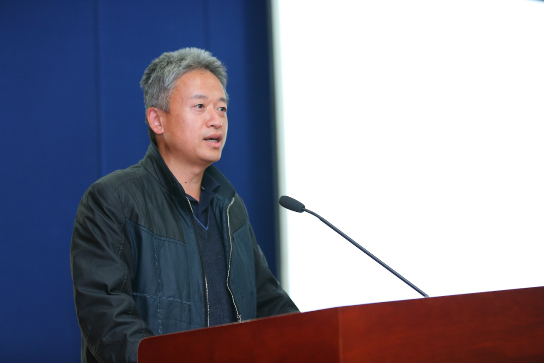 ×ðÁú¿¹ÙÍøÈë¿Ú¼¯ÍźÏ×ÊÈË¡¢¸±×ܲÃÐì¸Õ ×ðÁú¿¹ÙÍøÈë¿Ú¼¯ÍźÏ×ÊÈË¡¢¸±×ܲÃÐì¸Õ