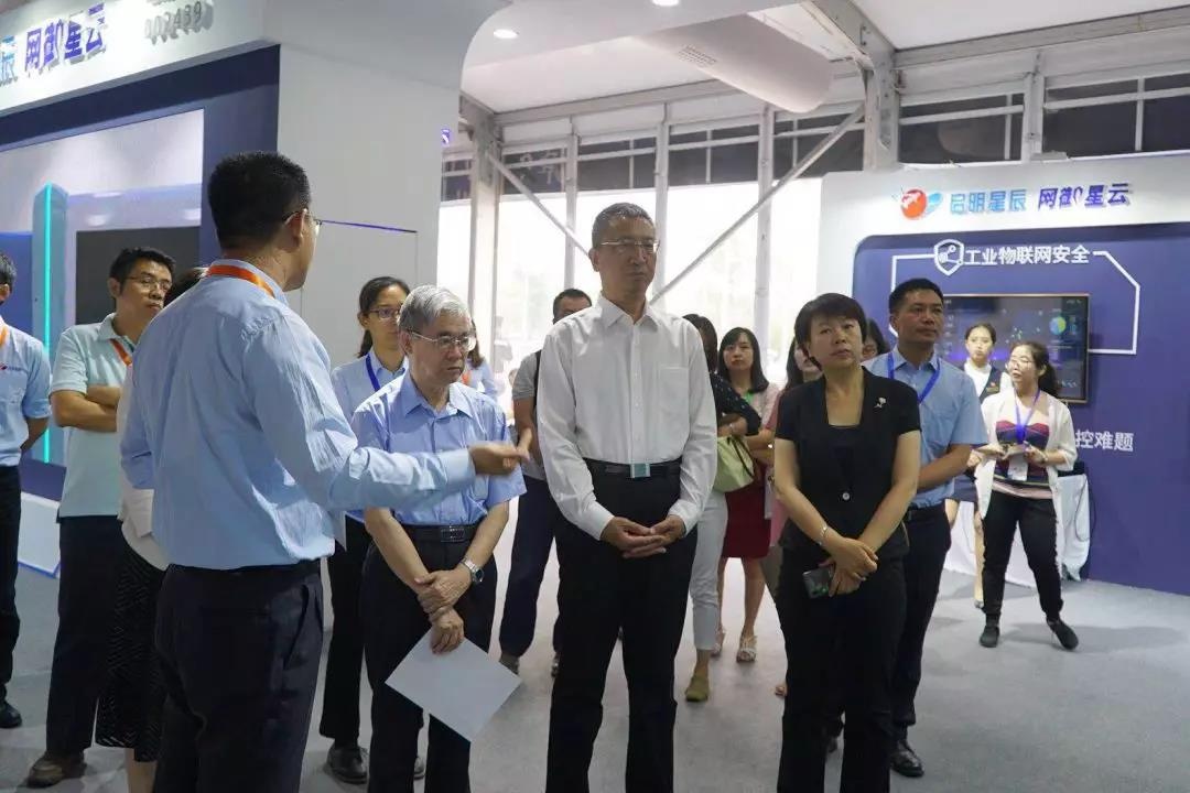 �λ��򵼼�ר��һ��ݰ��������������ڼ���չ��